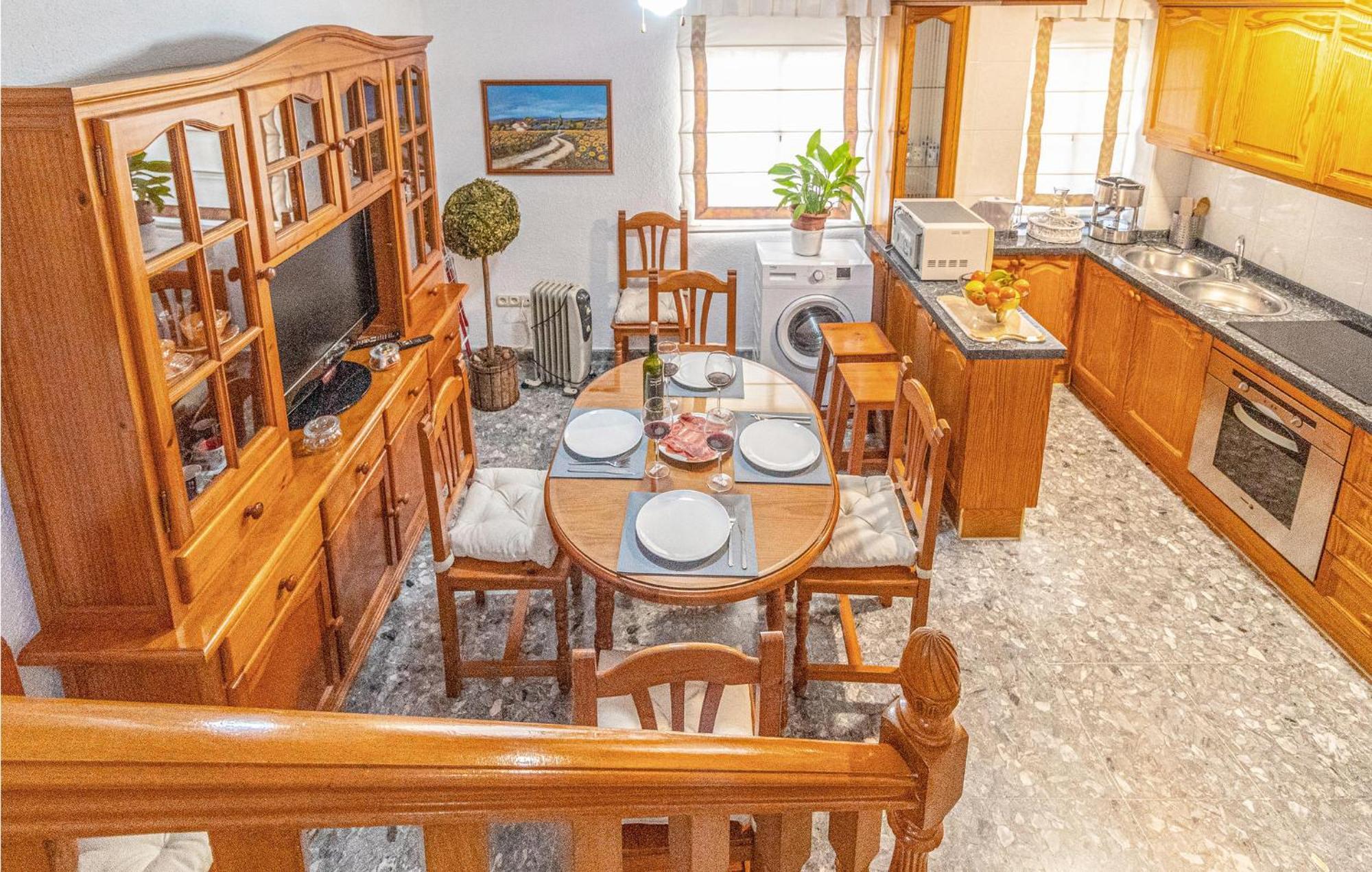 Stunning Home In Mlaga With 2 Bedrooms And Wifi Málaga Eksteriør bilde