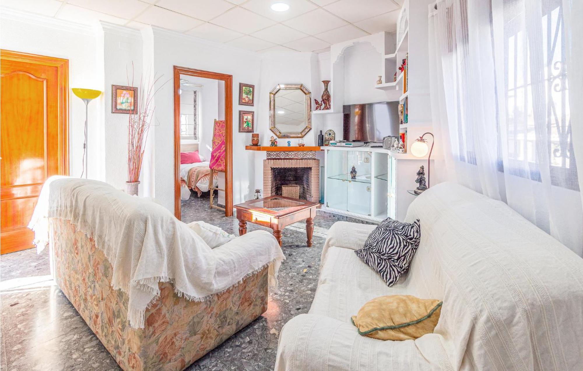 Stunning Home In Mlaga With 2 Bedrooms And Wifi Málaga Eksteriør bilde